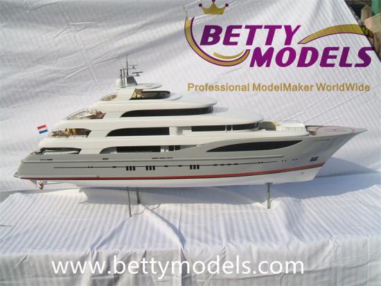 megayacht models